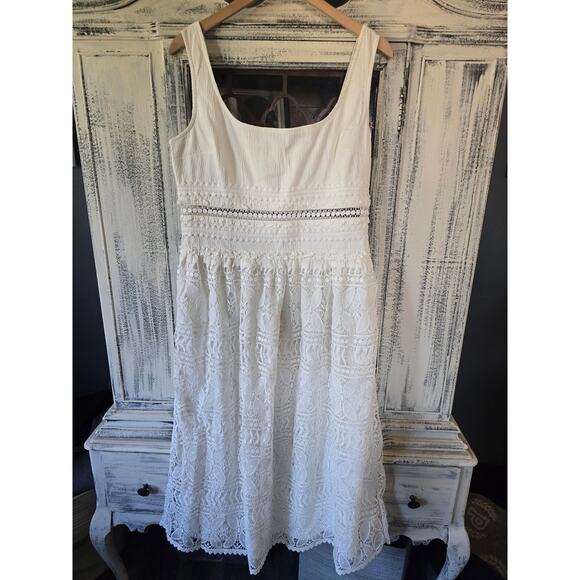 NWT Vineet Bahl Scoop-Neck White Lace Midi Dress - Large - Picture 4 of 4